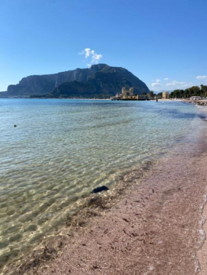 Mondello sweet home